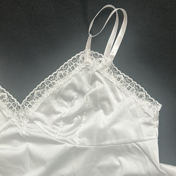 Vanity Fair Full Length Slip XL - Picture 5 of 11